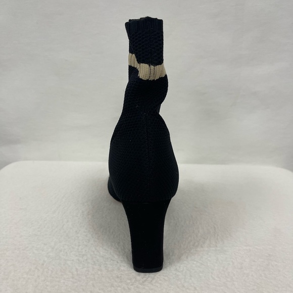 Tabitha Simmons Black Knit Stretch Comfort Anna Almond Toe Block Heels 8 NWT - Picture 8 of 12